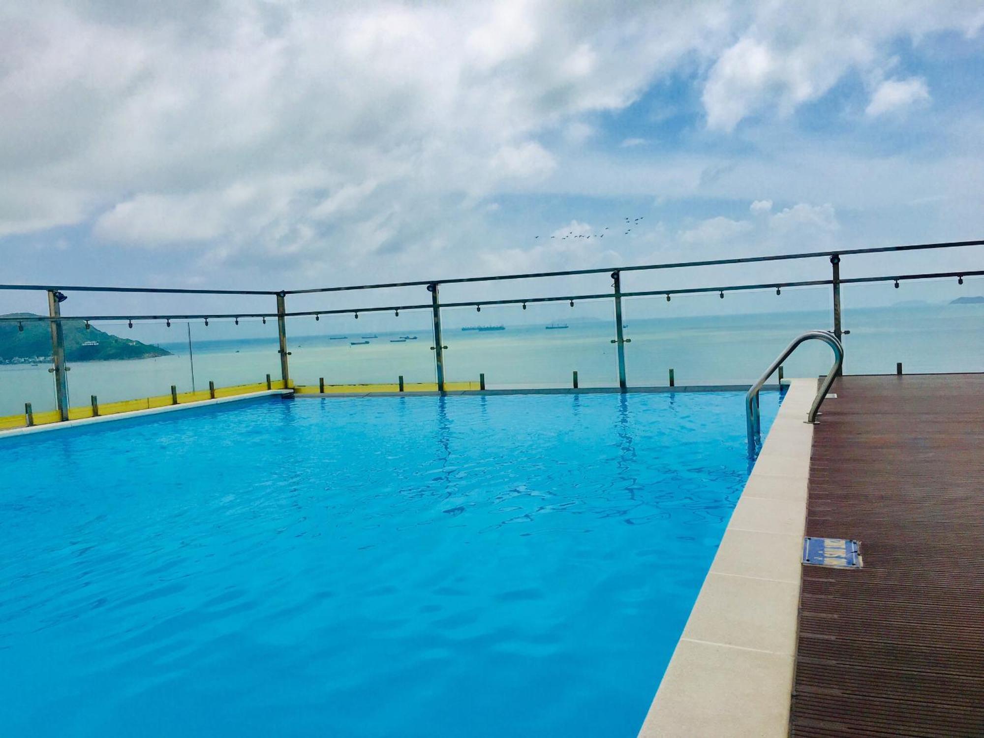 Rustic Hotel Quy Nhon Powered By Aston Esterno foto